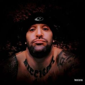 Meet your Posher, Gregory